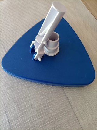 Cabezal Limpiafondos Piscina Triangular