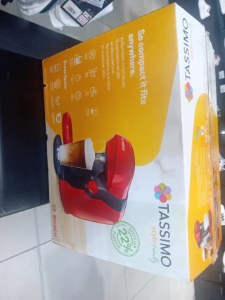 Cafetera Tassimo Bosch Roja