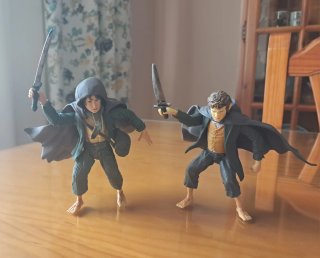Figuras Merry y Pippin. El Señor de los Anillos.