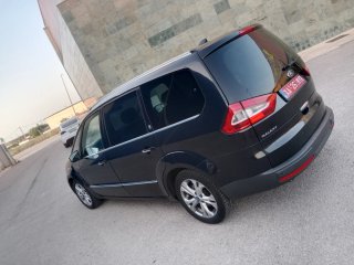 Ford Galaxy 2012