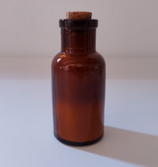 Tarro de farmacia antiguo 10 cm. con etiqueta