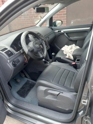 Volkswagen Touran 2012