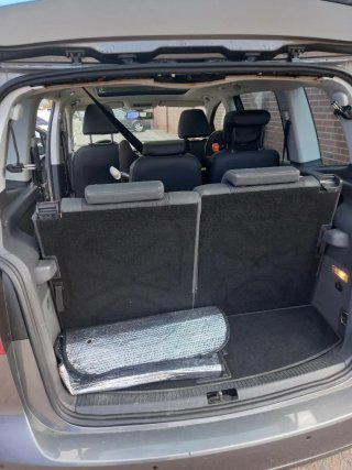 Volkswagen Touran 2012