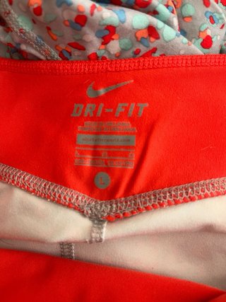 Mallas Nike estampadas cortas