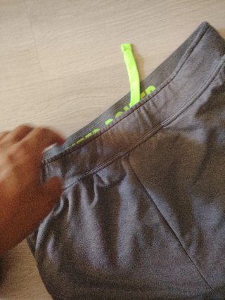 Pantalón deportivo gris M estira cordón