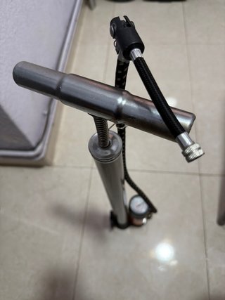 Inflador manual para bicicleta