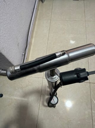 Inflador manual para bicicleta