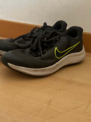 Zapatillas Nike negras logo verde T38