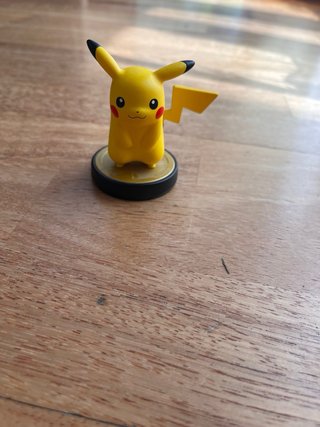 Lote 4 Figuras Amiibo Nintendo (Pikachu, Zelda, K.
