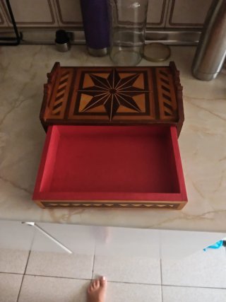 Caja joyero de taracea artesanal