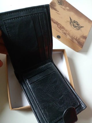 Cartera negra hombre