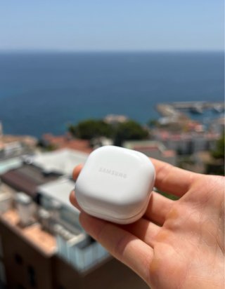 Samsung Galaxy Buds 2