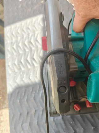 Sierra Circular HYCHIKA 1500W CS-190C