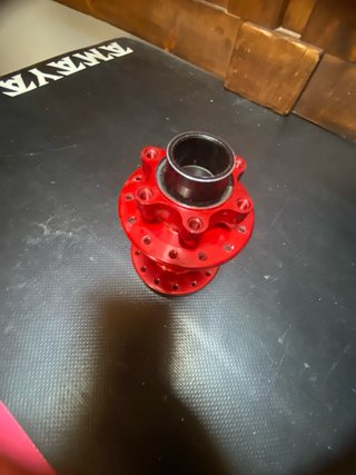Buje delantero Hope Pro 4 rojo