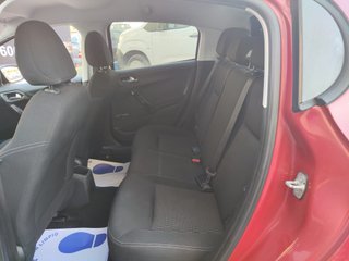 Peugeot 208 2015