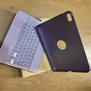 Funda Teclado KARFUN iPad 11Gen A16 + Metapen A8