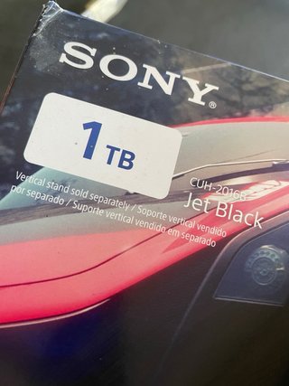 PLAYSTATION PS4 Slim 1TB Jet Black