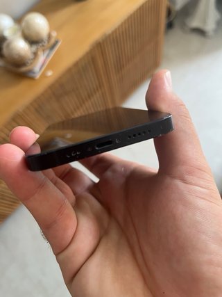 iPhone 12 Negro Seminuevo