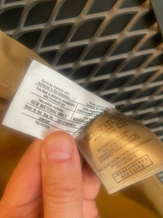 Gabardina Burberry Chelsea + Chaleco Cachemira