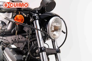 HARLEY DAVIDSON SPORTSTER 883
