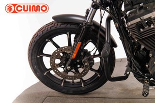 HARLEY DAVIDSON SPORTSTER 883
