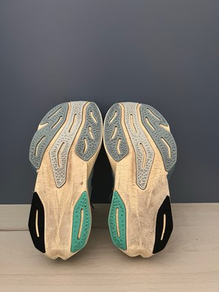 Zapatillas running New Balance FuelCell Rebel v4