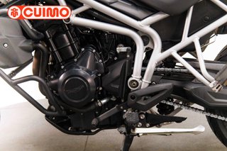 TRIUMPH TIGER 800