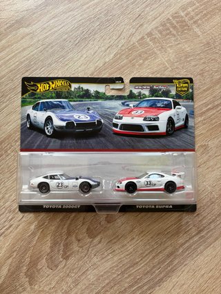 Hot Wheels Pack Duo Toyota 2000GT y Supra