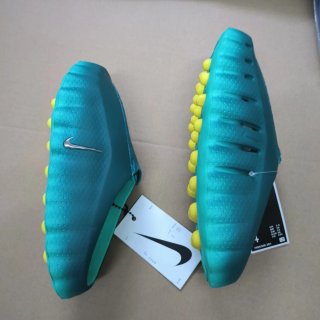 Zapatillas Nike Mind Verde y Amarillo