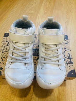 Zapato Feroz Jucar Rocker Blancas Talla 33