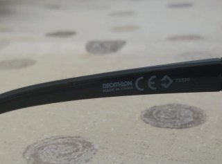 Occhiali da sole Quechua neri. Decathlon