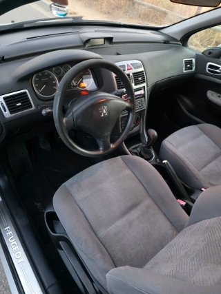 PEUGEOT 307 PEGATINA B GASOLINA FUNCIONA MUY BIEN!