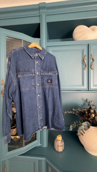 Camisa , cazadora vaquera Calvin Klein