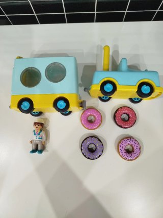 Playmobil Junior 71702 Camión Donuts COMPLETO