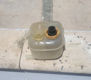 Depósito de compensación de refrigerante Opel / GM
