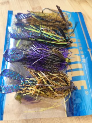 Lote 8 Jigs Montados Pesca