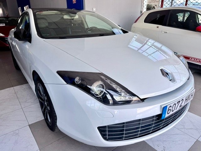 Renault Laguna Coupe 2.0 dCi Mónaco GP 2012, foto 3