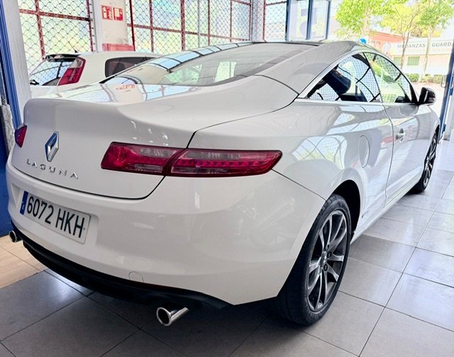 Renault Laguna Coupe 2.0 dCi Mónaco GP 2012, foto 4