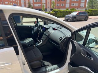 Opel Meriva 2014