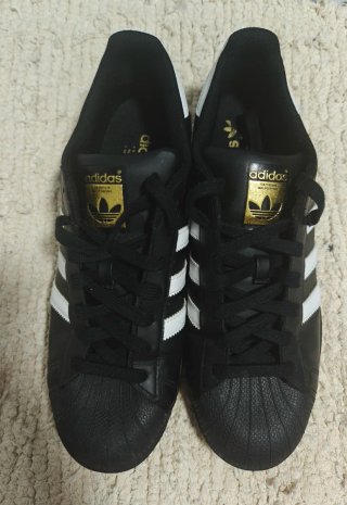 Zapatillas Adidas Superstar Negras Blancas T46