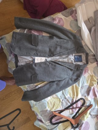 Americana Bershka gris talla S a estrenar