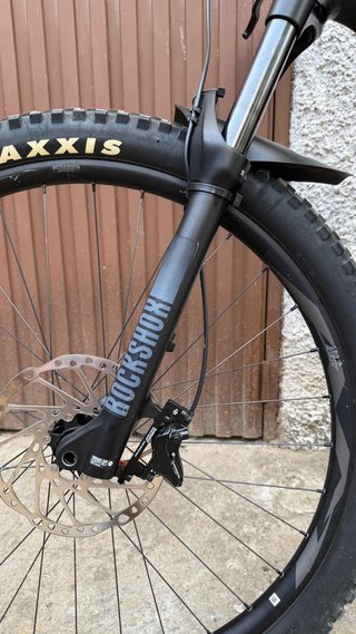 Bicicleta Eléctrica Giant Stance E 1 pro