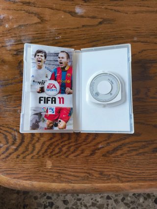 Lote 6 Juegos PSP: FIFA, GTA, Invizimals, MotoGP