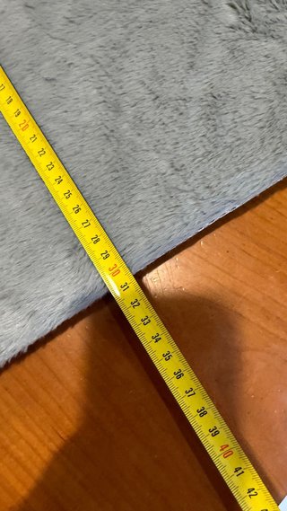 Cama para gato de ventana gris