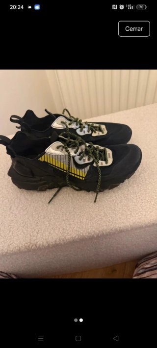 Zapatillas Nike Talla 42 Negras y Plateadas