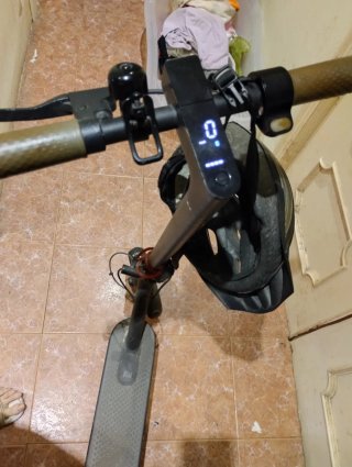 Patinete Eléctrico Pro + Caja