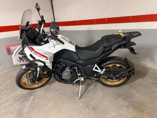 Moto VOGE CICLON 600 Adventure 0km