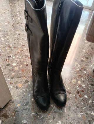 Botas altas piel negras talla 38