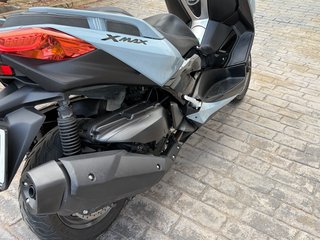 Yamaha Xmax 400 Gris
