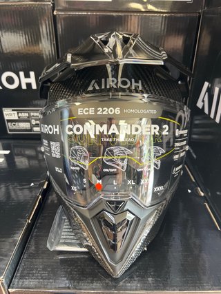 Casco Moto M trail Airoh Commander 2 Full Carbon